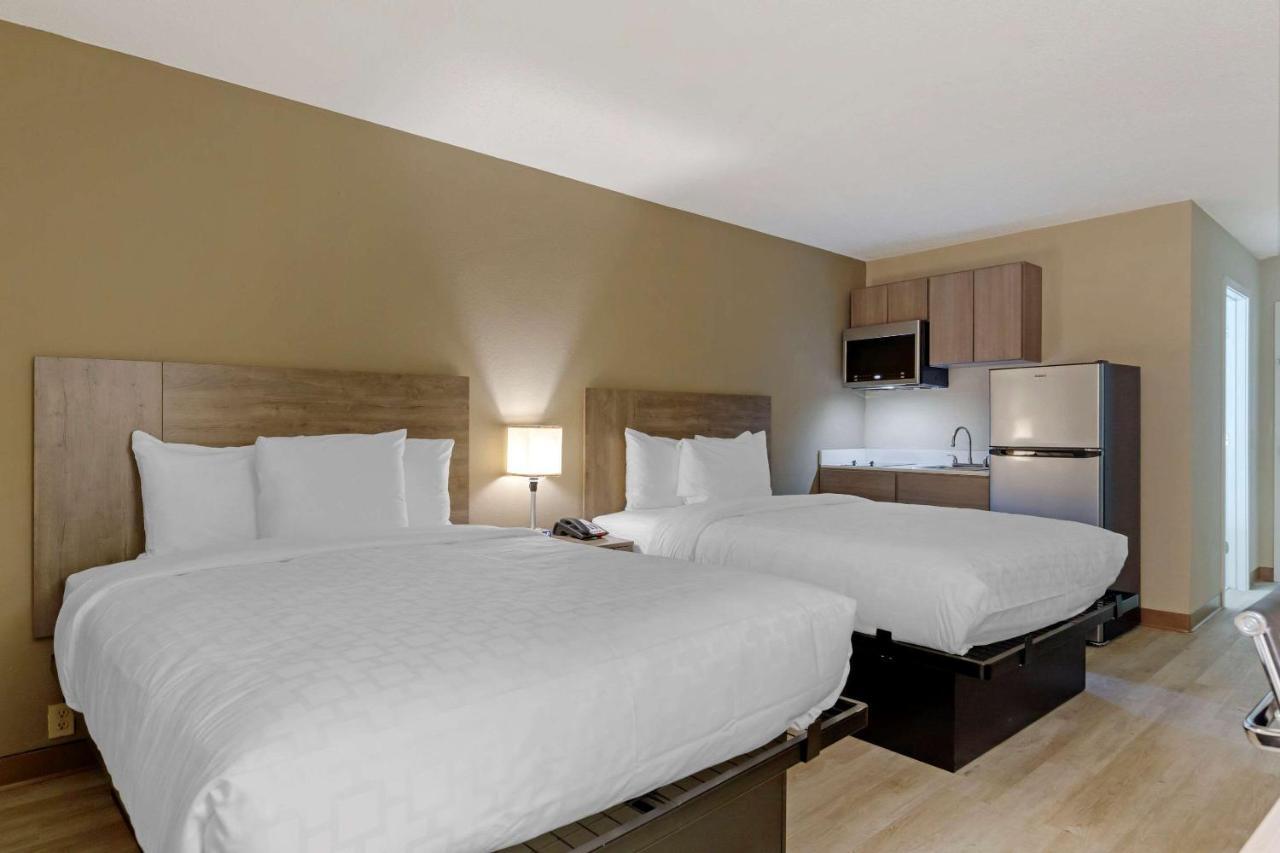 Suburban Extended Stay Hotel Роли Экстерьер фото